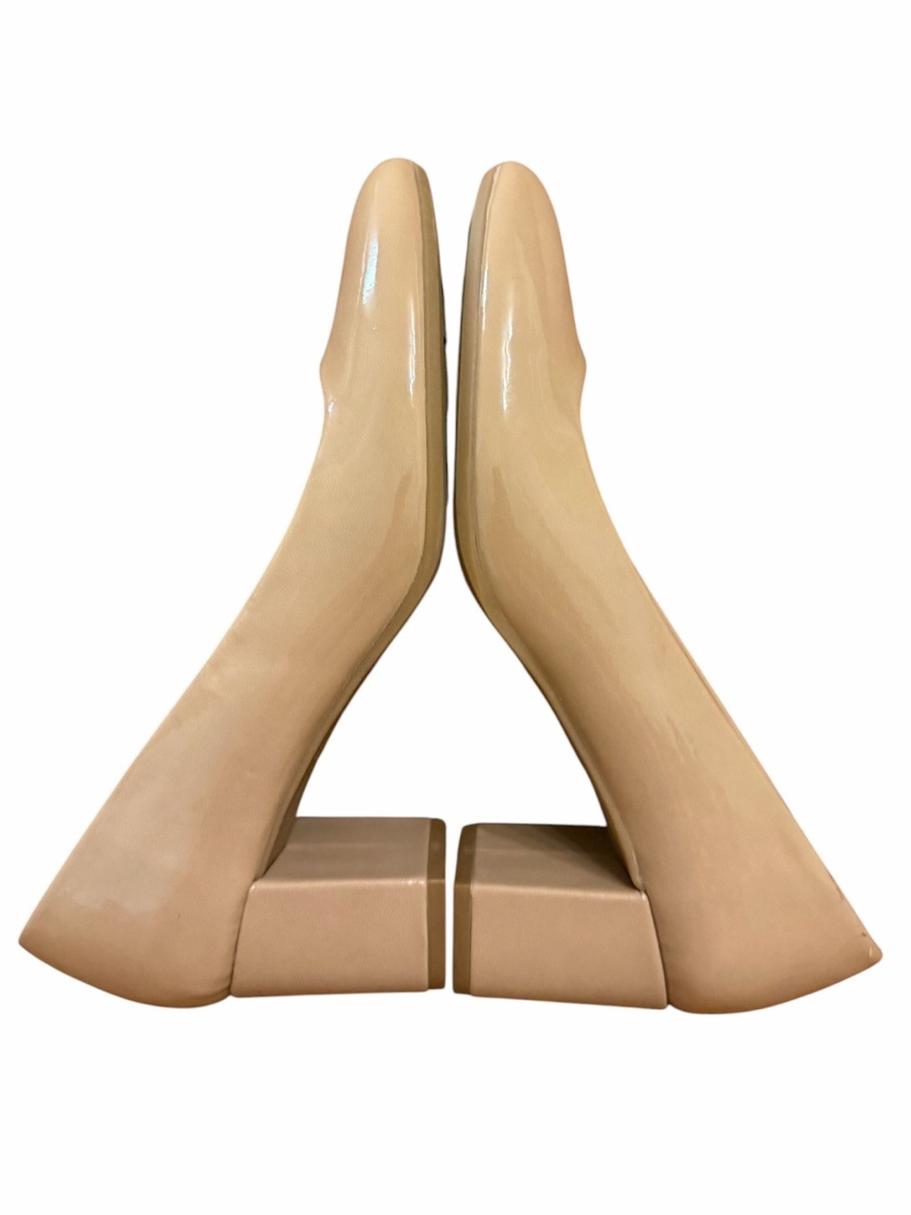 Easy Street Beige Block Heel Pump. Size 8. - Picture 2 of 14